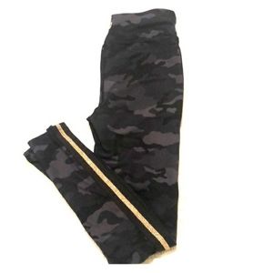 Avia Black Camo Performance Leggings